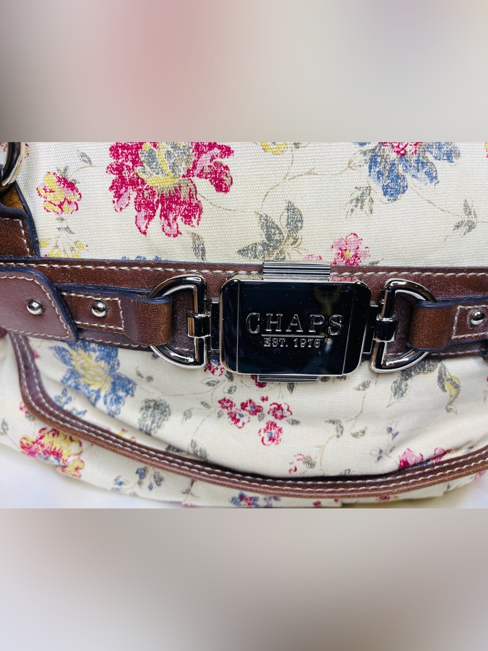 CHAPS | Cream Floral Shoulder Bag with Brown Leather Trim - Picture 10 of 16